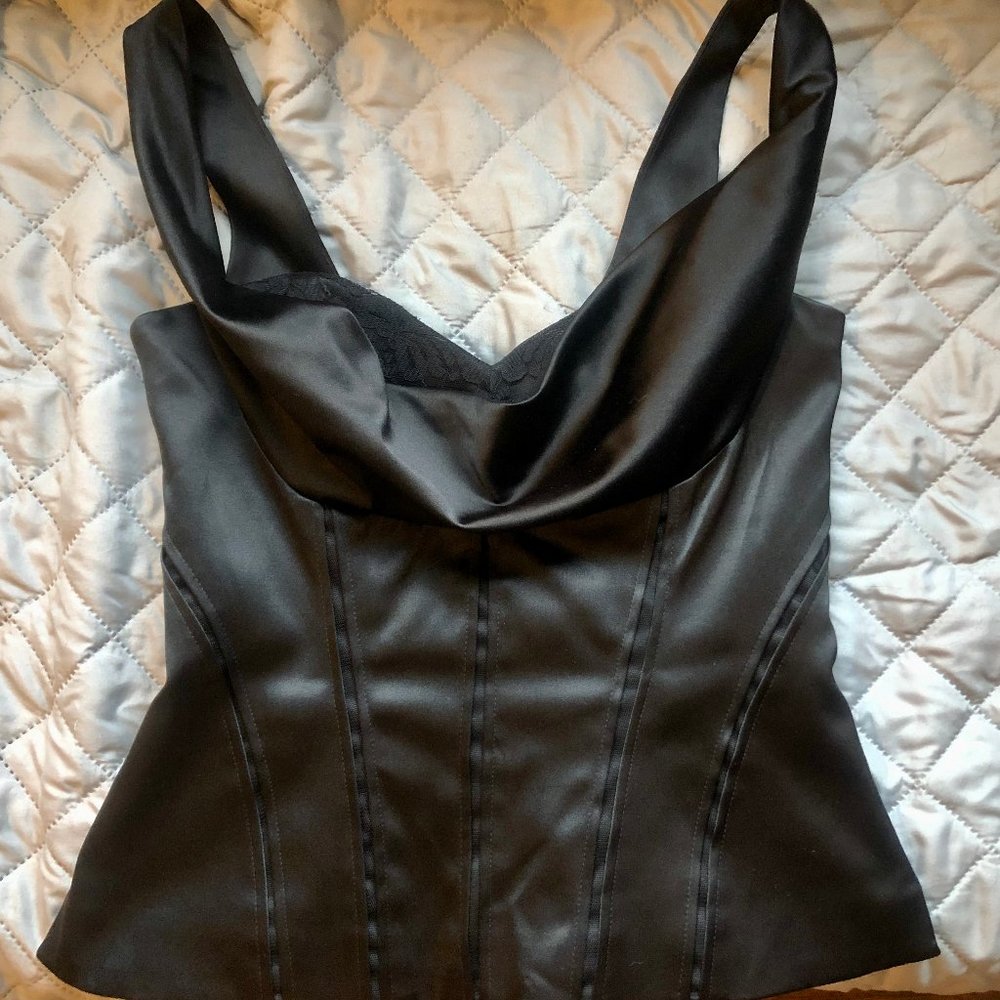 White House Black Market Sexy Sleeveless Top!